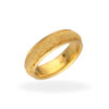 Ring mit Goldgranulat aus 750 Gold (22 Karat)